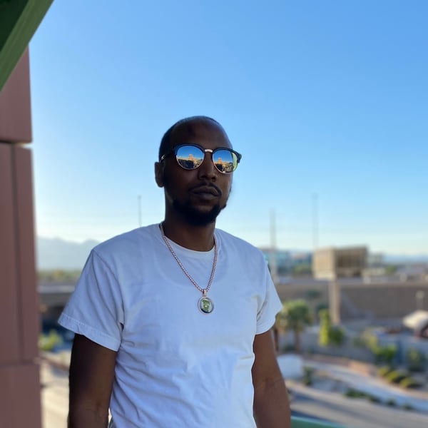 King Ezz